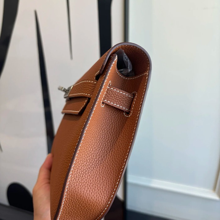HERMES ケリー デペッシュ 25 クラッチバッグ トゴ革 ショルダーストラップ付き サイズ: