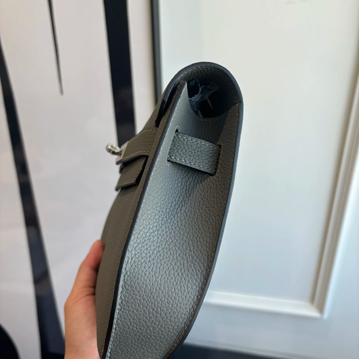 HERMES ケリー デペッシュ 25 クラッチバッグ トゴ革 ショルダーストラップ付き サイズ: