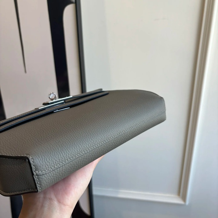 HERMES ケリー デペッシュ 25 クラッチバッグ トゴ革 ショルダーストラップ付き サイズ: