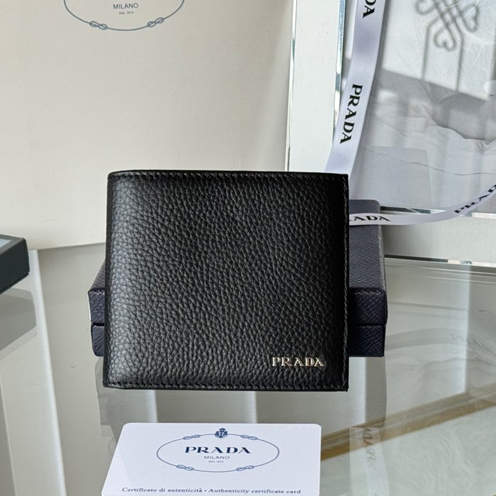 PRADA 2M0513 メンズ短財布 荔枝紋牛皮 サイズ:11x9.5cm