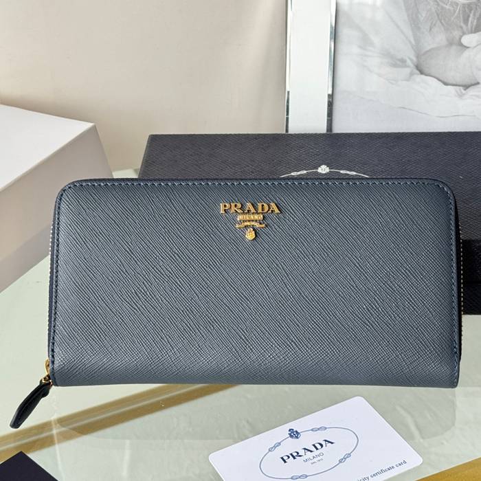 PRADA 1ML506 クラシックジッピー長財布 サフィアーノ十字紋 サイズ:19x12cm