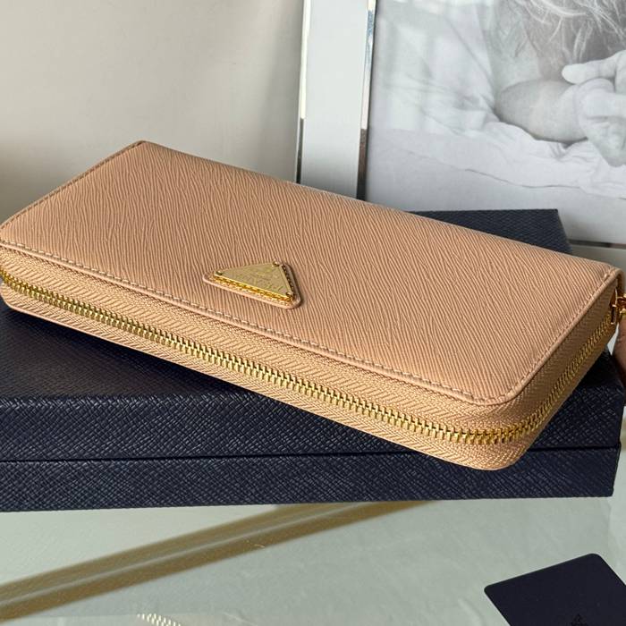 PRADA 1ML506 クラシックジッピー長財布 サフィアーノ十字紋 サイズ:19x12cm