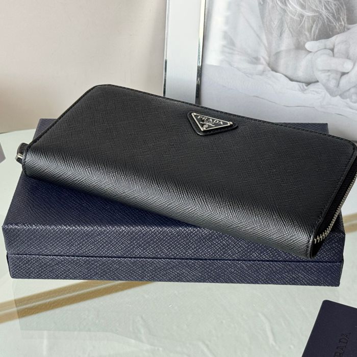 PRADA 1ML506 クラシックジッピー長財布 サフィアーノ十字紋 サイズ:19x12cm