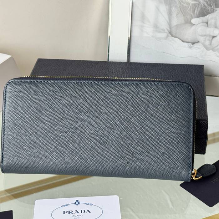 PRADA 1ML506 クラシックジッピー長財布 サフィアーノ十字紋 サイズ:19x12cm