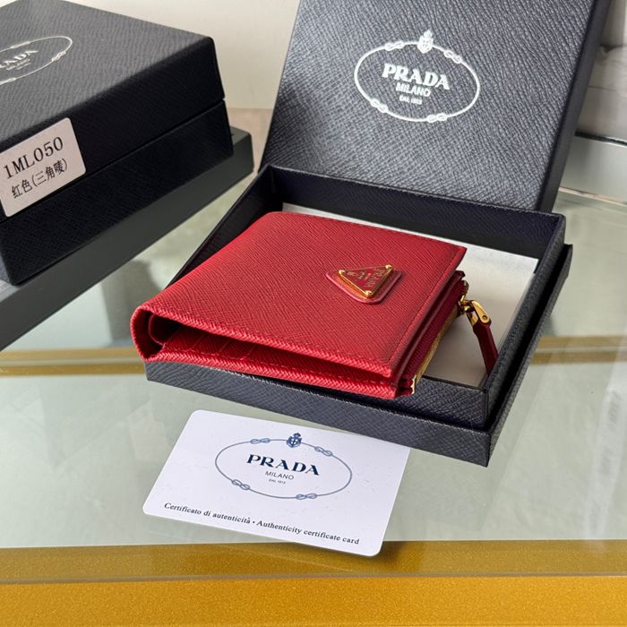 PRADA 1ML050 短財布 サフィアーノ十字紋 牛皮 サイズ:10x9cm