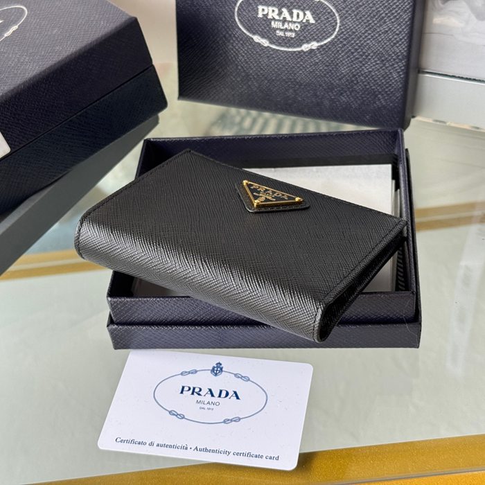 PRADA 1ML050 短財布 サフィアーノ十字紋 牛皮 サイズ:10x9cm
