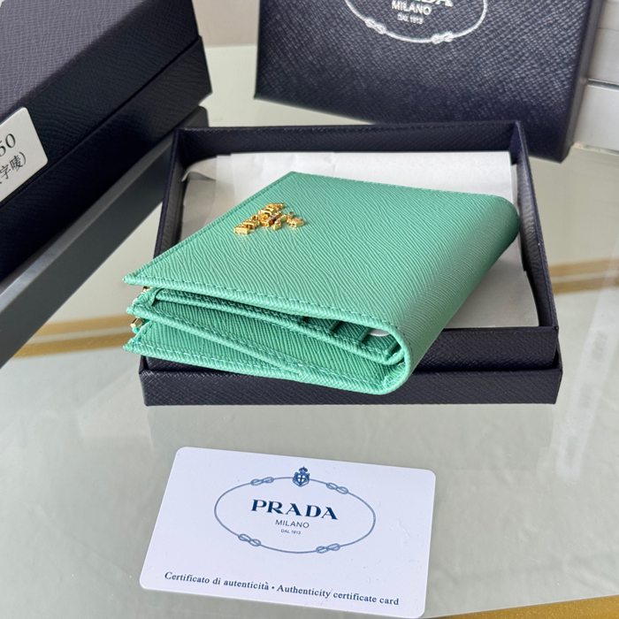 PRADA 1ML050 短財布 サフィアーノ十字紋 牛皮 サイズ:10x9cm