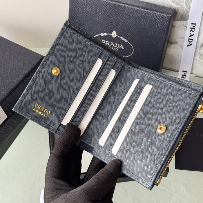 PRADA 1ML050 短財布 サフィアーノ十字紋 牛皮 サイズ:10x9cm
