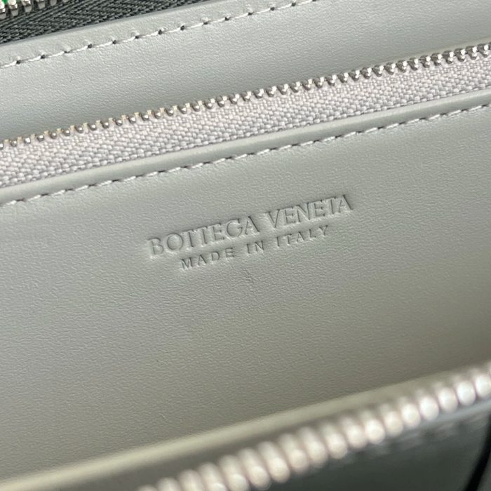 BOTTEGA VENETA BV 649607 メンズ大編み財布 クラシック編み牛皮 19x11.4cm サイズ:19x11.4cm