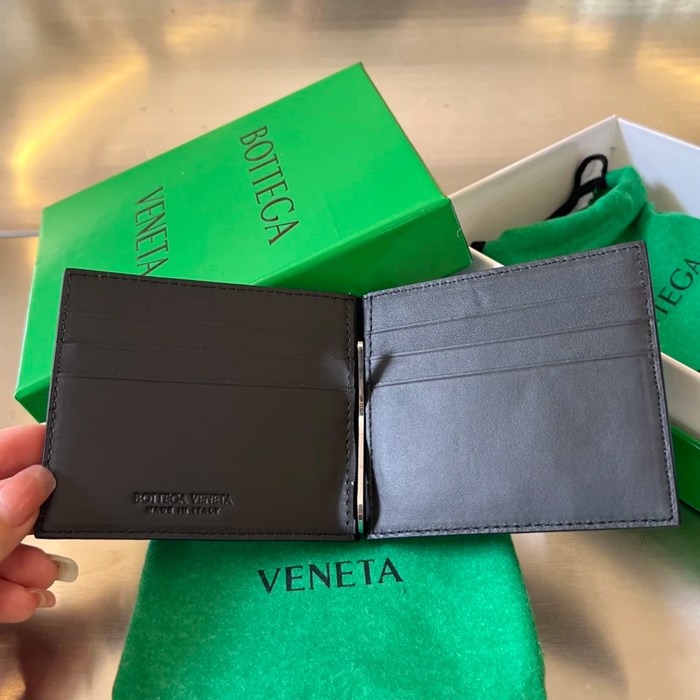 BOTTEGA VENETA BV 592626 新作マネークリップ 編み牛皮 11.5x9x0.5cm サイズ:11.5x9x0.5cm