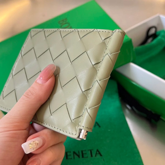 BOTTEGA VENETA BV 592626 新作マネークリップ 編み牛皮 11.5x9x0.5cm サイズ:11.5x9x0.5cm