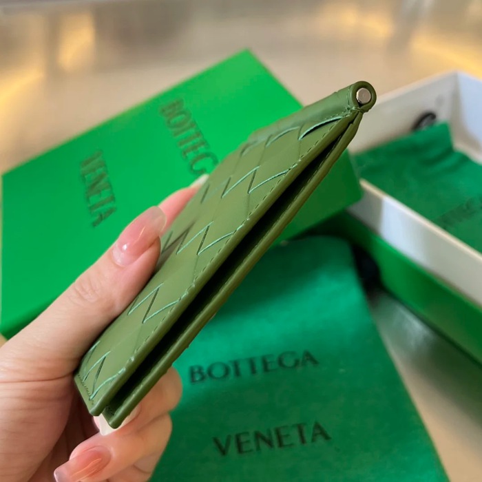 BOTTEGA VENETA BV 592626 新作マネークリップ 編み牛皮 11.5x9x0.5cm サイズ:11.5x9x0.5cm