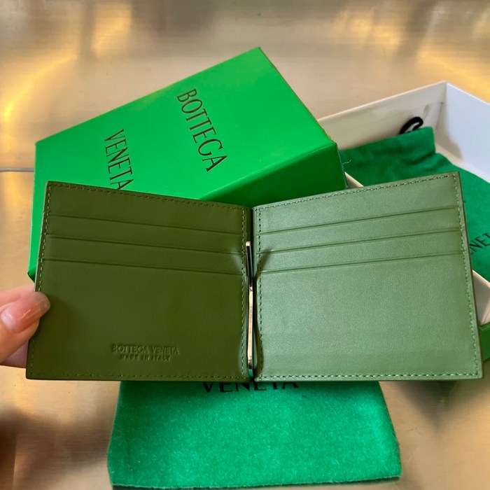 BOTTEGA VENETA BV 592626 新作マネークリップ 編み牛皮 11.5x9x0.5cm サイズ:11.5x9x0.5cm