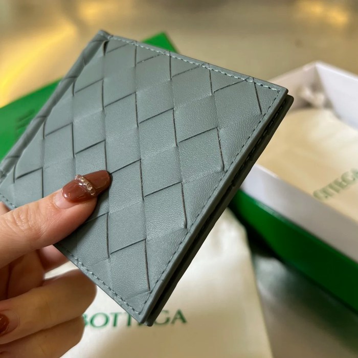 BOTTEGA VENETA BV 592626 新作マネークリップ 編み牛皮 11.5x9x0.5cm サイズ:11.5x9x0.5cm