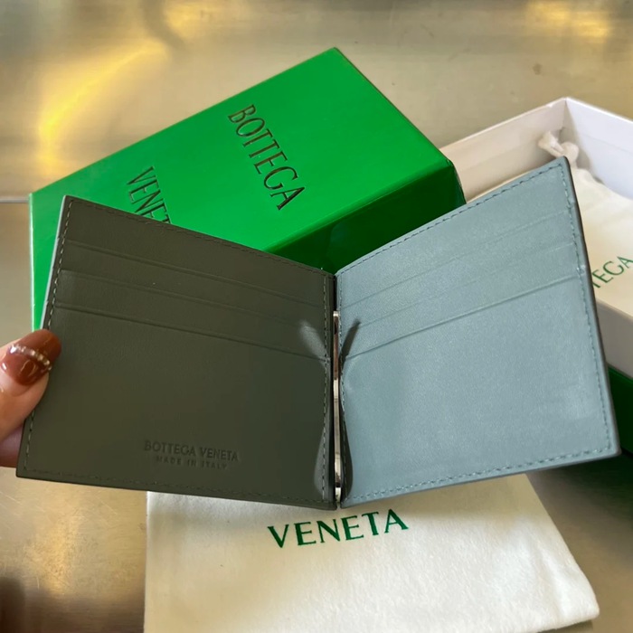 BOTTEGA VENETA BV 592626 新作マネークリップ 編み牛皮 11.5x9x0.5cm サイズ:11.5x9x0.5cm