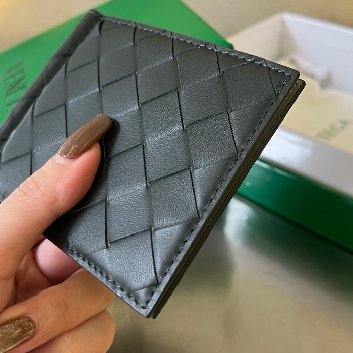 BOTTEGA VENETA BV 592626 新作マネークリップ 編み牛皮 11.5x9x0.5cm サイズ:11.5x9x0.5cm