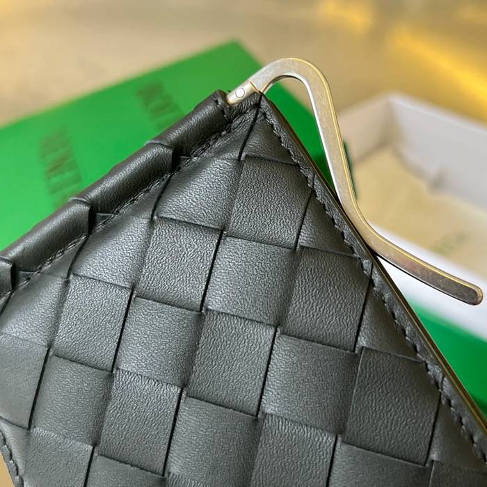 BOTTEGA VENETA BV 592626 新作マネークリップ 編み牛皮 11.5x9x0.5cm サイズ:11.5x9x0.5cm