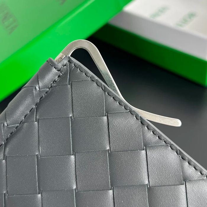 BOTTEGA VENETA BV 592626 新作マネークリップ 編み牛皮 11.5x9x0.5cm サイズ:11.5x9x0.5cm