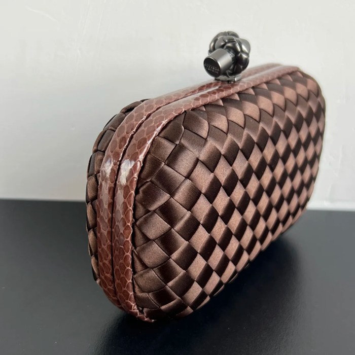 BOTTEGA VENETA BV 8651 ノット イブニングバッグ シルク編み蛇皮トリム 16x10cm サイズ:16x10cm