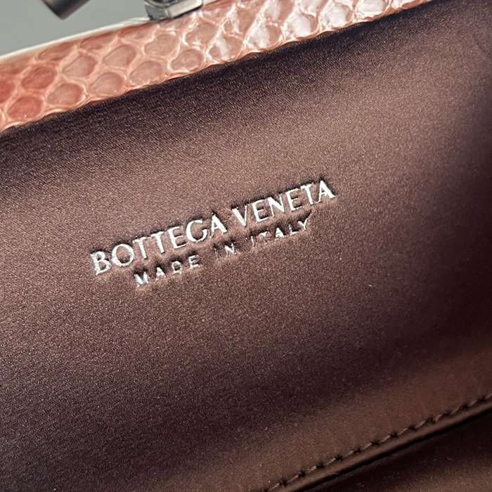 BOTTEGA VENETA BV 8651 ノット イブニングバッグ シルク編み蛇皮トリム 16x10cm サイズ:16x10cm