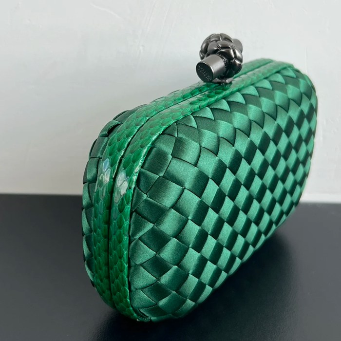 BOTTEGA VENETA BV 8651 ノット イブニングバッグ シルク編み蛇皮トリム 16x10cm サイズ:16x10cm