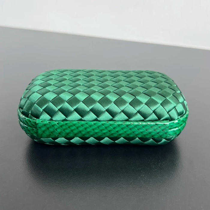 BOTTEGA VENETA BV 8651 ノット イブニングバッグ シルク編み蛇皮トリム 16x10cm サイズ:16x10cm