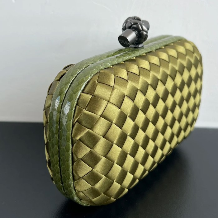BOTTEGA VENETA BV 8651 ノット イブニングバッグ シルク編み蛇皮トリム 16x10cm サイズ:16x10cm