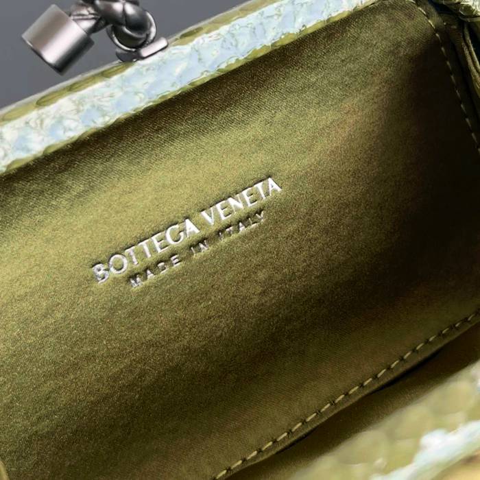 BOTTEGA VENETA BV 8651 ノット イブニングバッグ シルク編み蛇皮トリム 16x10cm サイズ:16x10cm