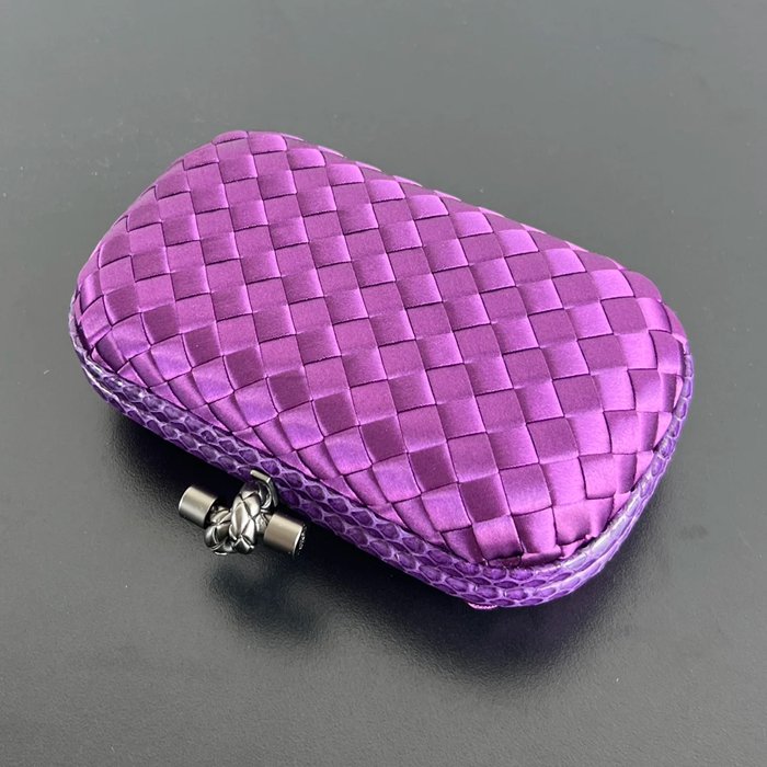 BOTTEGA VENETA BV 8651 ノット イブニングバッグ シルク編み蛇皮トリム 16x10cm サイズ:16x10cm