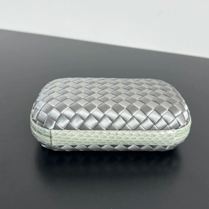 BOTTEGA VENETA BV 8651 ノット イブニングバッグ シルク編み蛇皮トリム 16x10cm サイズ:16x10cm