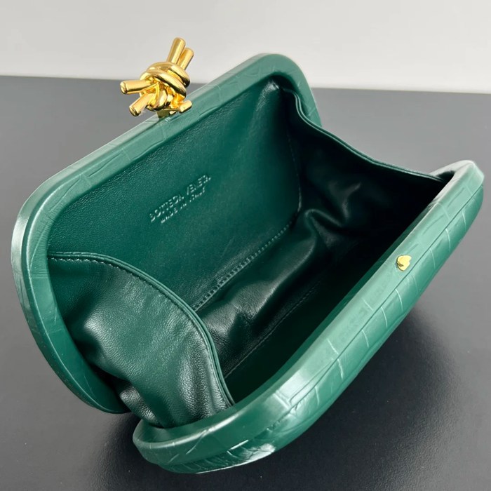 BOTTEGA VENETA BV 737025 ノット イブニングバッグ ワニ革 19x11.5cm サイズ:19x11.5cm