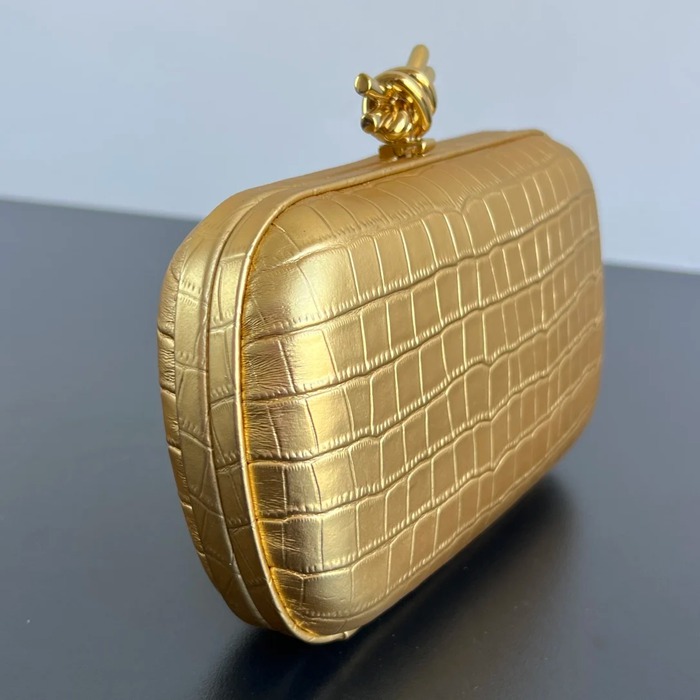 BOTTEGA VENETA BV 737025 ノット イブニングバッグ ワニ革 19x11.5cm サイズ:19x11.5cm