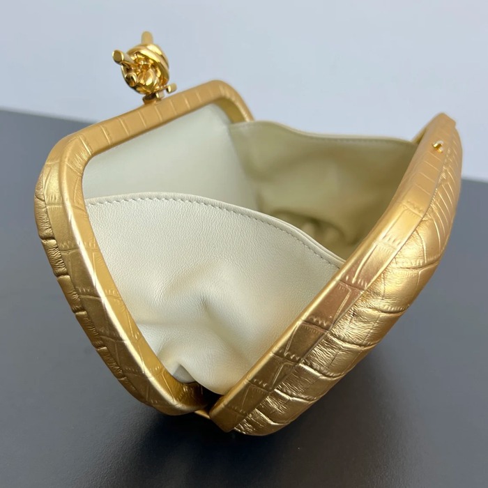 BOTTEGA VENETA BV 737025 ノット イブニングバッグ ワニ革 19x11.5cm サイズ:19x11.5cm