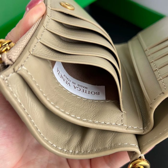 BOTTEGA VENETA BV 806078 ソリスティス 二つ折り財布 14.5x11cm サイズ:14.5x11cm