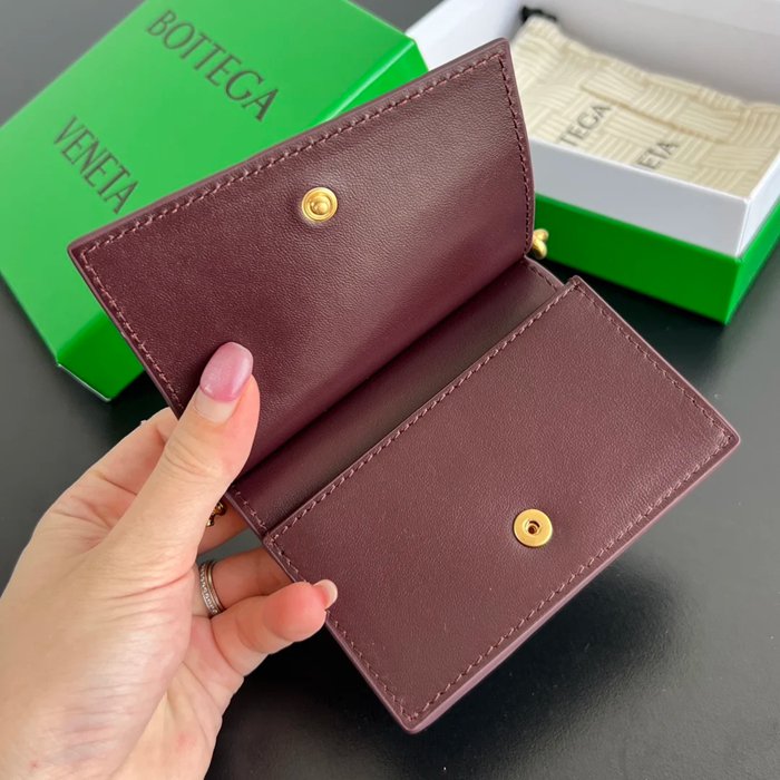 BOTTEGA VENETA BV 810596 ソリスティス カードケース 11x7.8x2.5cm サイズ:11x7.8x2.5cm