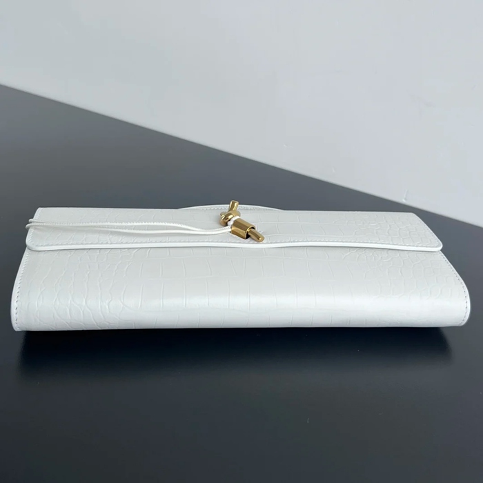 BOTTEGA VENETA BV 741511 クラッチバッグ 編み羊革 31x13cm サイズ:31x13cm