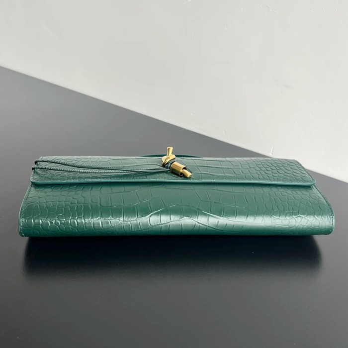 BOTTEGA VENETA BV 741511 クラッチバッグ ワニ紋羊革 31x13cm サイズ:31x13cm