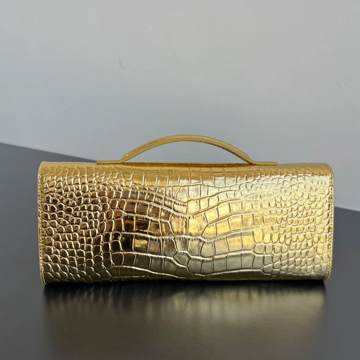 BOTTEGA VENETA BV 741511 クラッチバッグ ワニ紋羊革 31x13cm サイズ:31x13cm