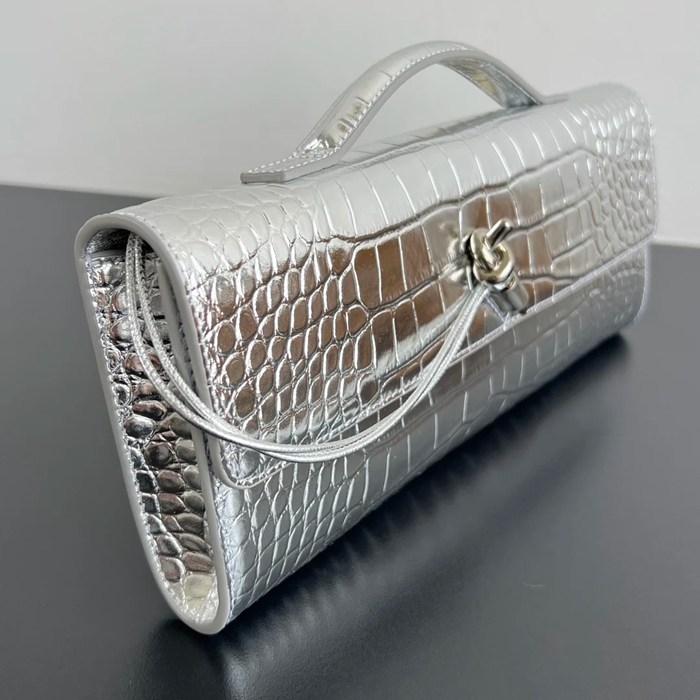 BOTTEGA VENETA BV 741511 クラッチバッグ ワニ紋羊革 31x13cm サイズ:31x13cm