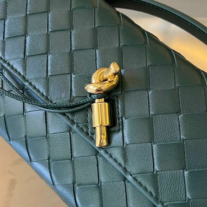 BOTTEGA VENETA BV 741511 クラッチバッグ 編み羊革 31x13cm サイズ:31x13cm