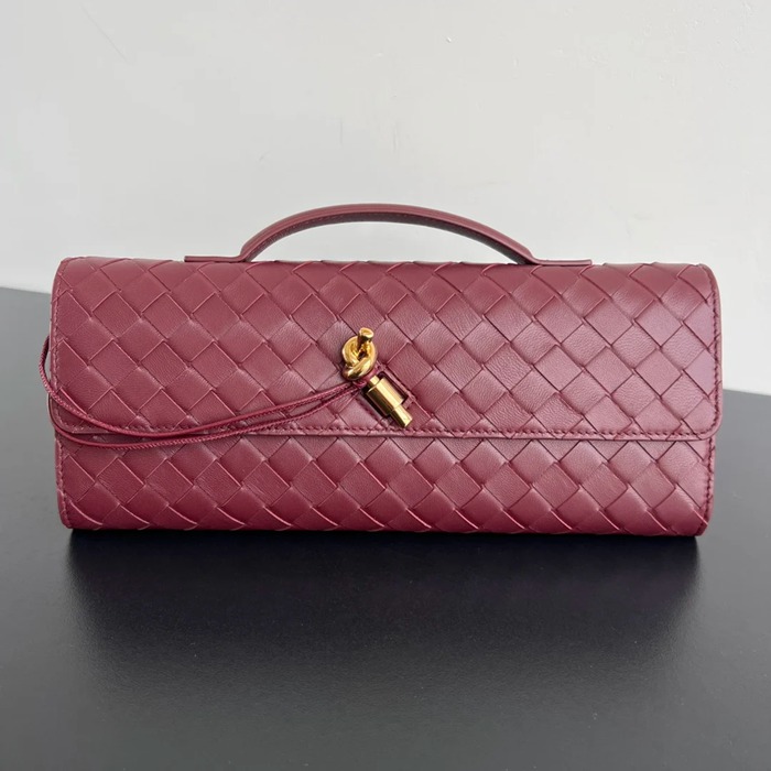 BOTTEGA VENETA BV 741511 クラッチバッグ 編み羊革 31x13cm サイズ:31x13cm