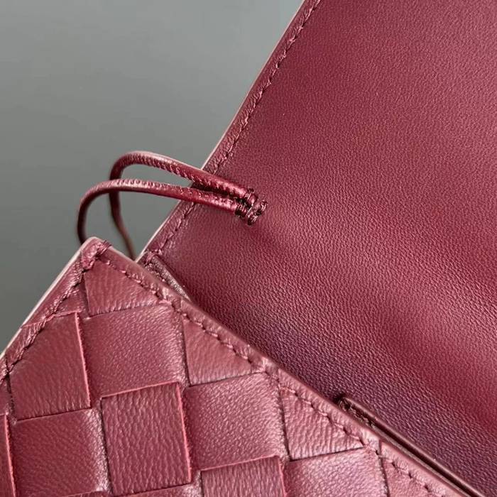 BOTTEGA VENETA BV 741511 クラッチバッグ 編み羊革 31x13cm サイズ:31x13cm