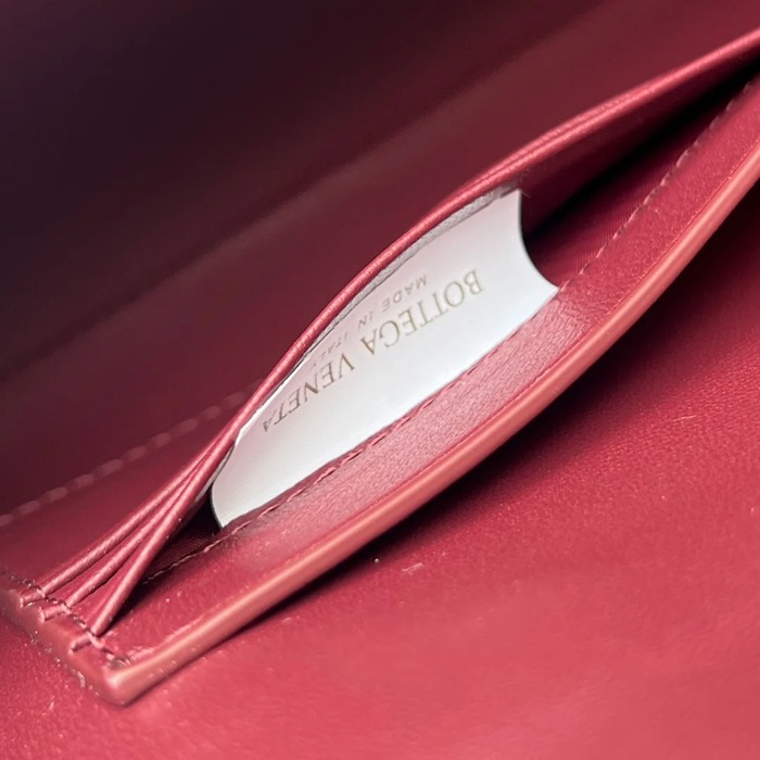 BOTTEGA VENETA BV 741511 クラッチバッグ 編み羊革 31x13cm サイズ:31x13cm