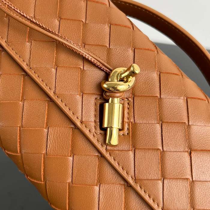 BOTTEGA VENETA BV 741511 クラッチバッグ 編み羊革 31x13cm サイズ:31x13cm