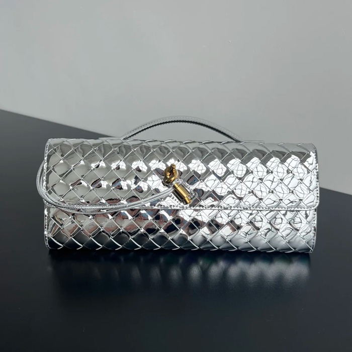 BOTTEGA VENETA BV 741511 クラッチバッグ 編み羊革 31x13cm サイズ:31x13cm