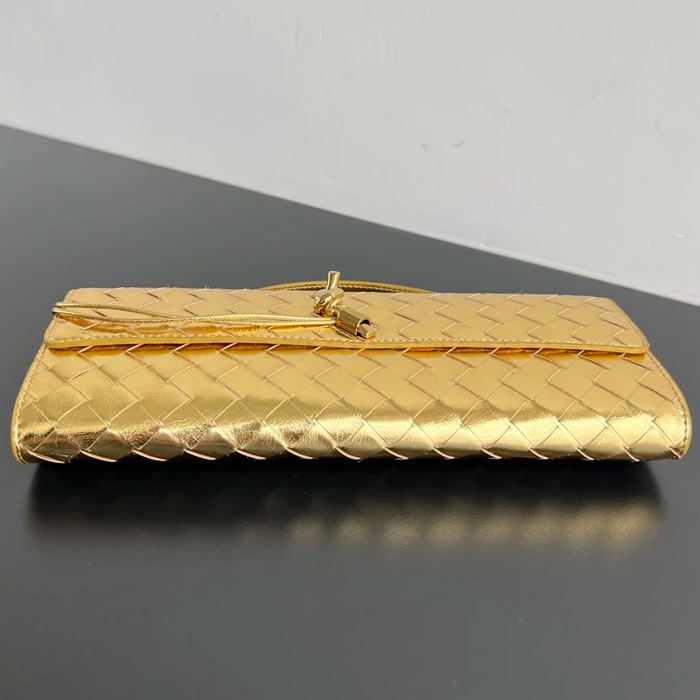 BOTTEGA VENETA BV 741511 クラッチバッグ 編み羊革 31x13cm サイズ:31x13cm