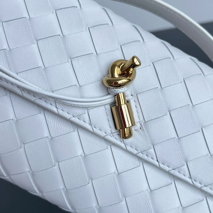 BOTTEGA VENETA BV 741511 クラッチバッグ 編み羊革 31x13cm サイズ:31x13cm