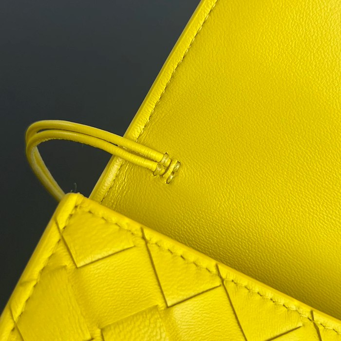 BOTTEGA VENETA BV 741511 クラッチバッグ 編み羊革 31x13cm サイズ:31x13cm