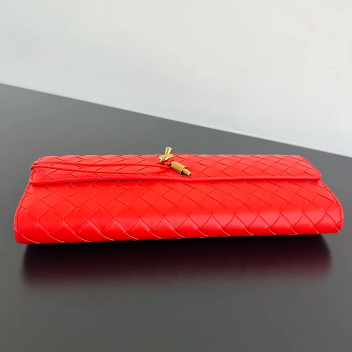 BOTTEGA VENETA BV 741511 クラッチバッグ 編み羊革 31x13cm サイズ:31x13cm