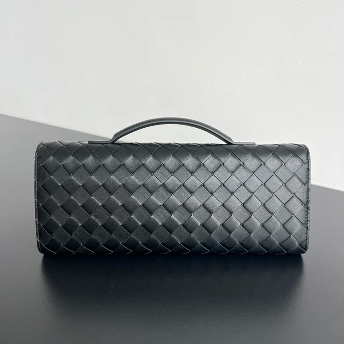 BOTTEGA VENETA BV 836810 アンディアーモ クラッチバッグ ヒナギク 31x13cm サイズ:31x13cm